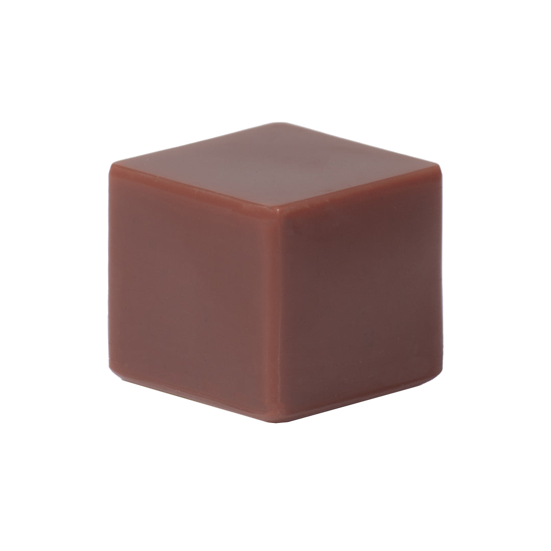 Candela colore marrone noce